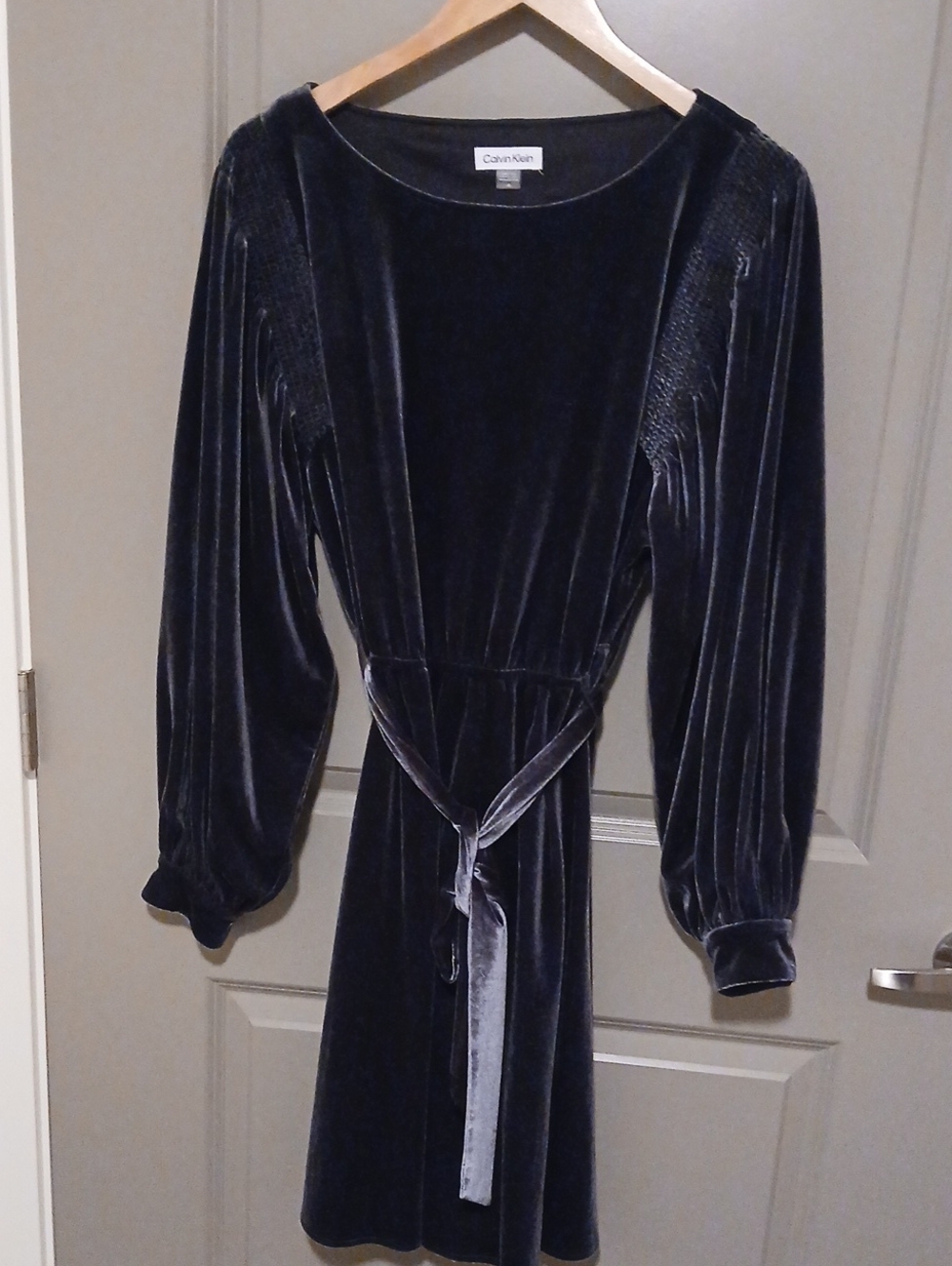 Calvin Klein Velvet Long-Sleeve Tie-Waist Dress in Navy